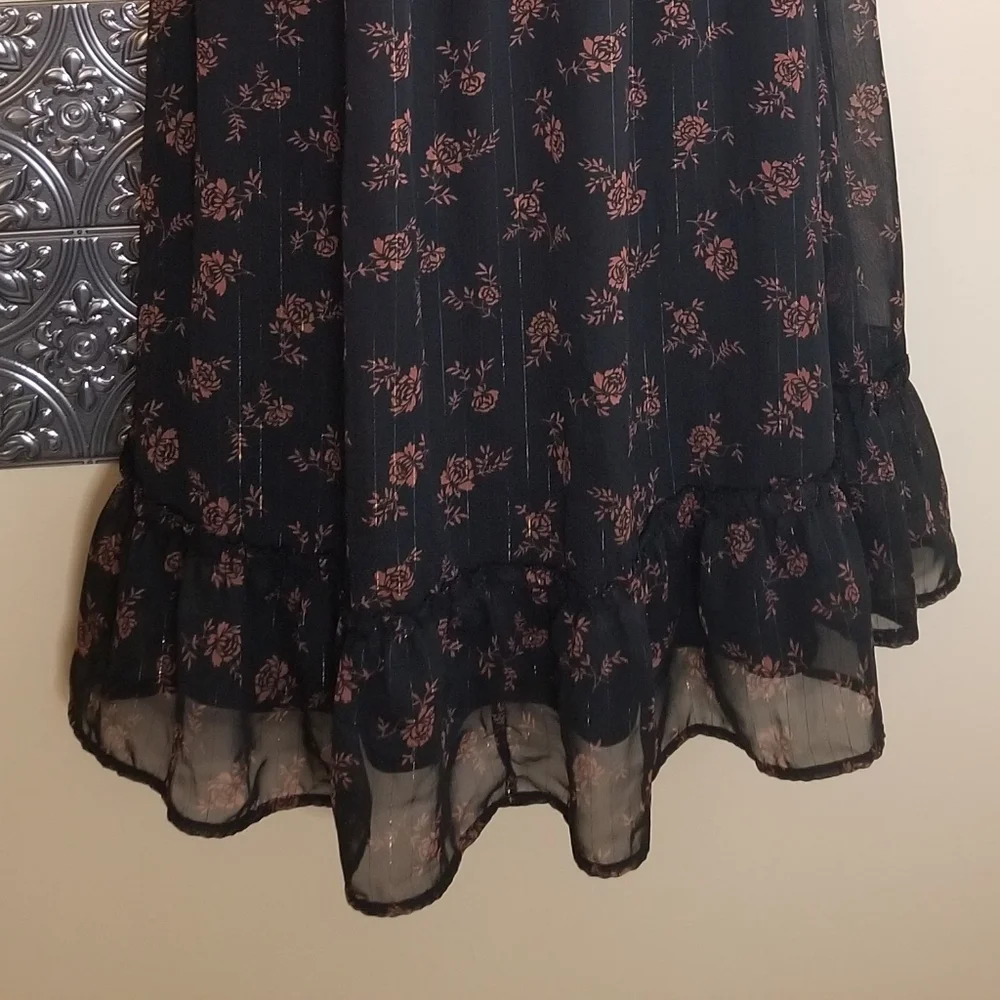 Isabel Maternity Light Airy Dainty Ruffled Small - Picture 3 of 9